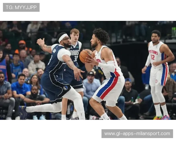 独行侠最后时刻精妙配合完成致胜球